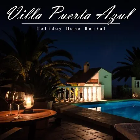 Apartment Puerta Azul *